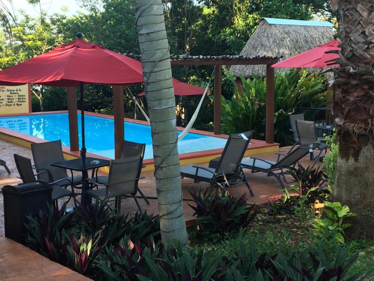 The Pickled Onion B&B And Restaurant Uxmal Santa Elena Bagian luar foto