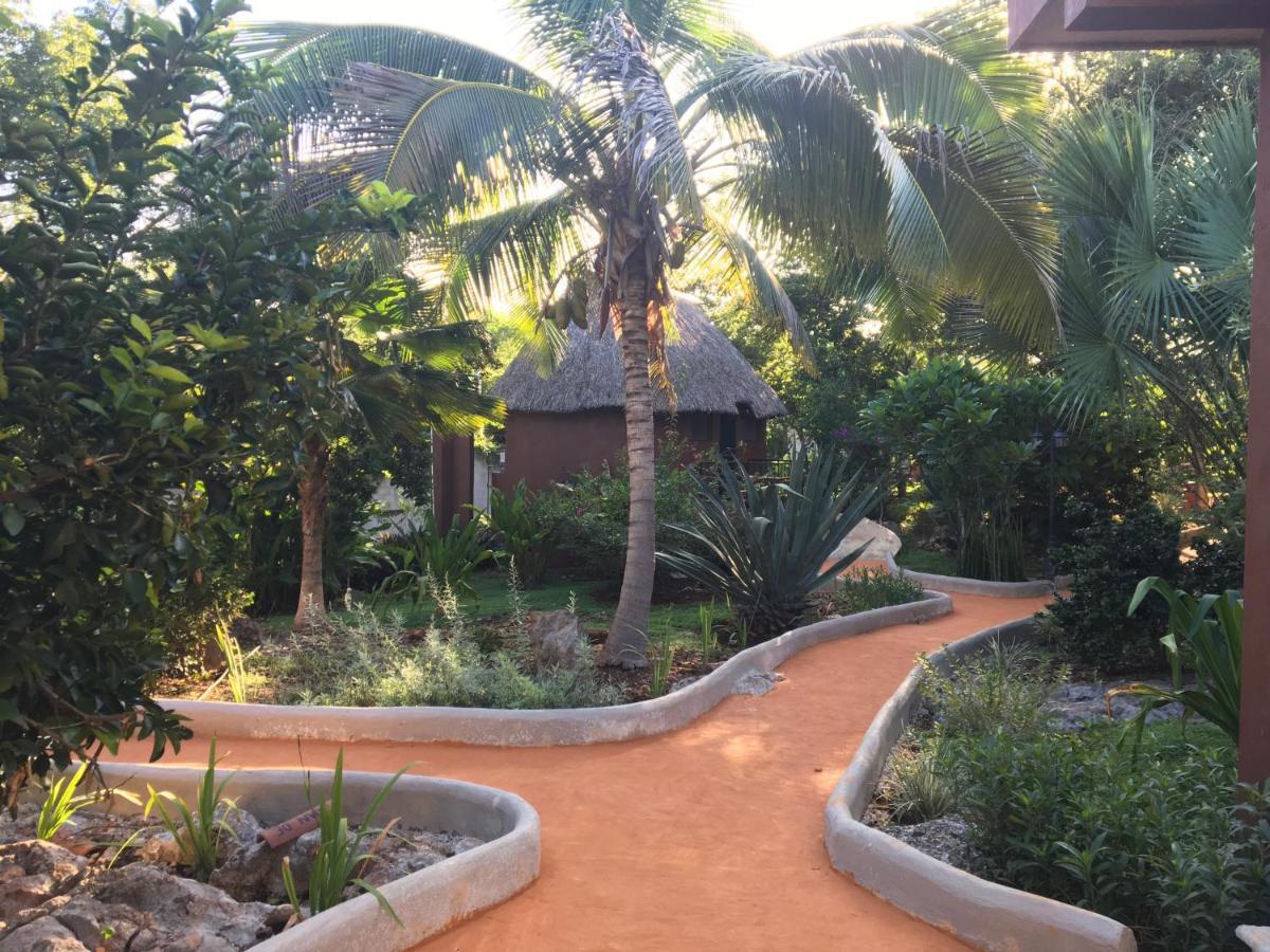The Pickled Onion B&B And Restaurant Uxmal Santa Elena Bagian luar foto