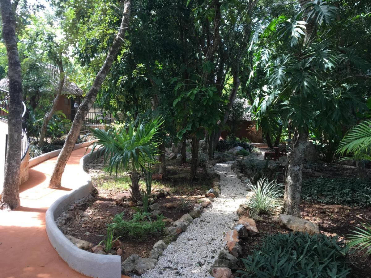 The Pickled Onion B&B And Restaurant Uxmal Santa Elena Bagian luar foto